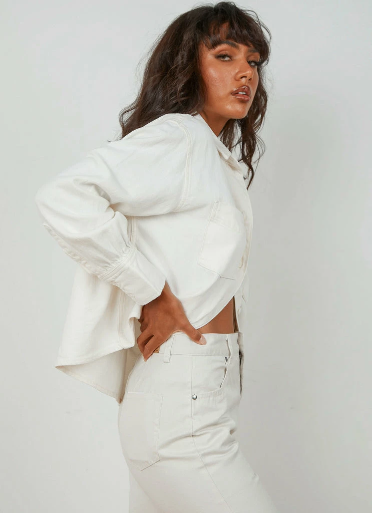 Levi's Levi's - Zoey Pleat Utility Shirt - Ecru 6 Levi's Levi's - Zoey Pleat Utility Shirt - Ecru - Image 4