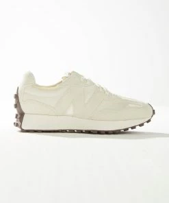 New Balance - 327 Sneaker - Angora -Outerwear Shop 0291d6bc71404b458035459a5fc1e8a7 4182f683 784f 4d5b 9320 ece43d976af2 1024x1024