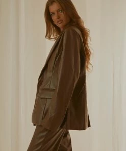 Peppermayo Exclusive - 90s Starlett Blazer - Chocolate -Outerwear Shop 17e53ee1732a498db5e1e9c7ba1e4ac3 1024x1024