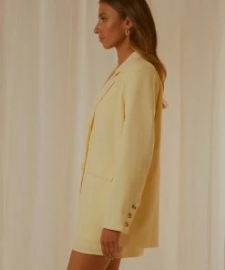 Peppermayo Exclusive - Italian Cities Blazer - Butter -Outerwear Shop 1cab1e10b66f4f93acb7ec5ee087b4a5 1024x1024