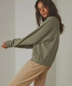 Thrills - Ops Organic Cotton Crew - Dusk Green -Outerwear Shop 2a7e0ff5cb654335b5ecb6306b1e7d68 1024x1024