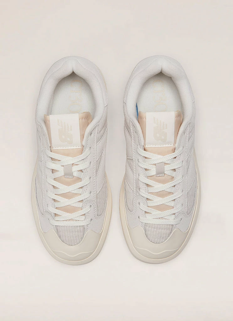 New Balance - 302 Sneaker - Moonbeam 4 New Balance - 302 Sneaker - Moonbeam - Image 2