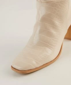 Cult Avenue - Austin High Boot - Ivory Croc -Outerwear Shop 358fc84b63684cda85ab9465ced94782 1024x1024