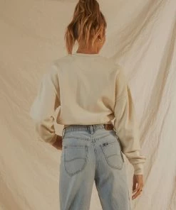 Lee - Power Crew Sweat - Ecru -Outerwear Shop 37afbc9ab7c54c90917298268e1a40ef 1024x1024