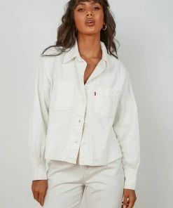 Levi's Levi's - Zoey Pleat Utility Shirt - Ecru 9 Levi's Levi's - Zoey Pleat Utility Shirt - Ecru -Outerwear Shop 3e9683d4ddb64e488d02ee0e0e69d0bc 1024x1024