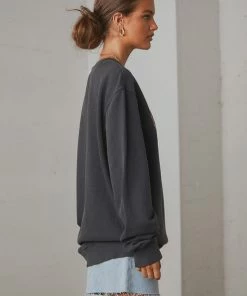 Rolla's Rolla's - MTV Sweat - Washed Black -Outerwear Shop 47fde53b38dc428a80a8e946e476ec1f 1024x1024