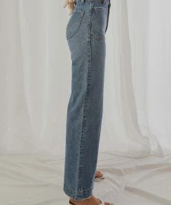 Rolla's Rolla's - Sailor Jean - Paris Blue -Outerwear Shop 4f17e2c162e54de094c7bdbdec2851d0 1024x1024