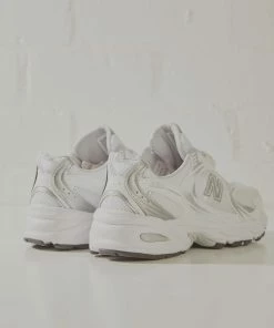 New Balance - 530 Sneaker - White 9 New Balance - 530 Sneaker - White -Outerwear Shop 50322dc9be2a4bd4832418e2e301d222 c23baf73 70bc 4b8a 85a1 a24ce52482c9 1024x1024