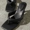 4th & Reckless 4th & Reckless - Ariane Mule - Black -Outerwear Shop 57d6fdd2192d414f907aca67acb97789 1024x1024