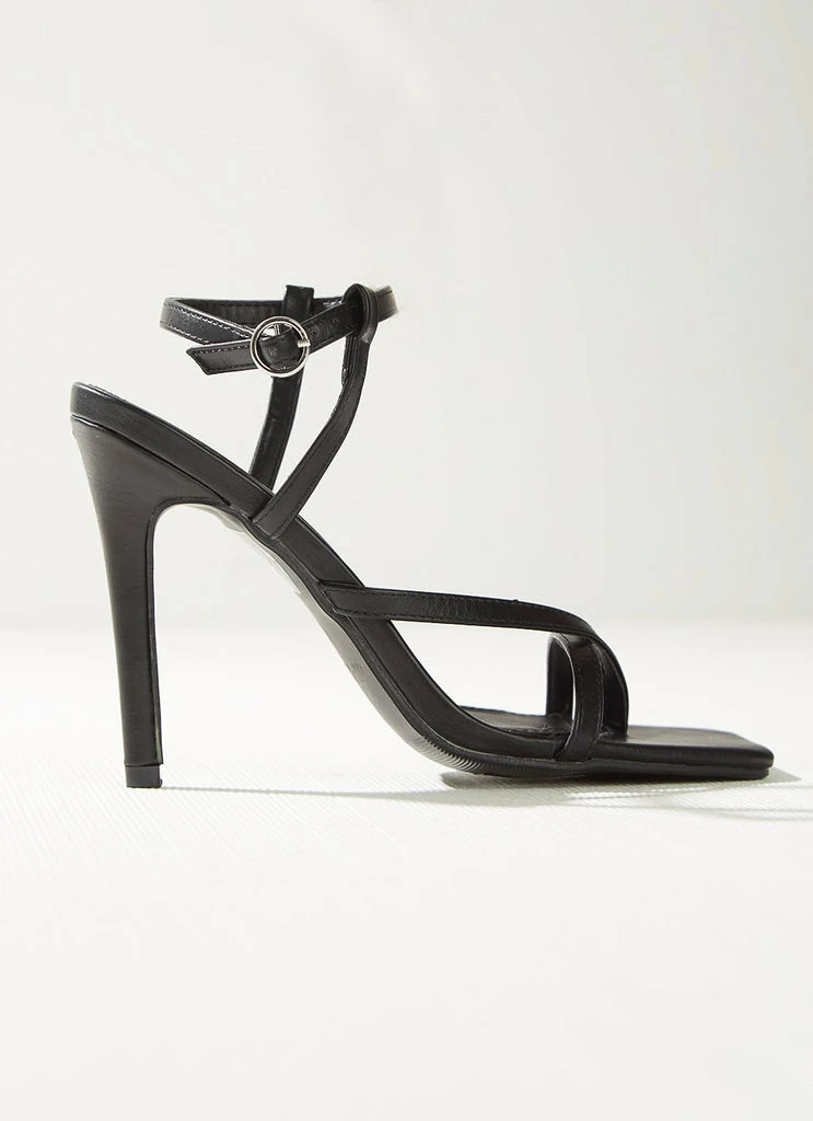 4th & Reckless 4th & Reckless - Anais Heel - Black 6 4th & Reckless 4th & Reckless - Anais Heel - Black - Image 4