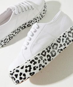 Superga - 2790 Cotw Printed Sneaker - White/ Leopard