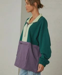 Levi's Levi's - 1/4 Zip Pop Over Jacket - Logan Berry -Outerwear Shop 6e1e7912f3784205930aeec65b22184a 1024x1024