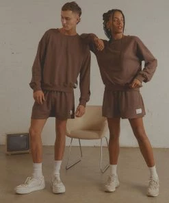 Vacancy Supply - The Essential Crew - Chocolate