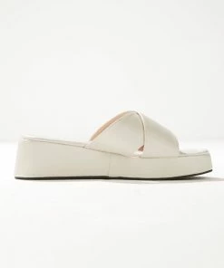 Cult Avenue - Fonda Cross Over Mule - Ivory -Outerwear Shop 719bef41e5ef49c693024f76567e39dd 1024x1024
