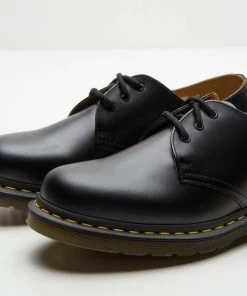 Dr. Martens - 1461 3 Eye Shoes - Black Smooth -Outerwear Shop 7a1d6686667d42e5bd2170c183adec01 1024x1024