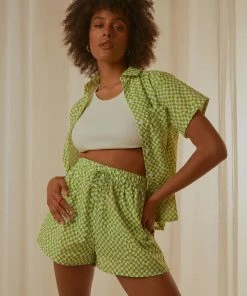 Peppermayo Exclusive - Seventies Groove Shorts - Lime Warp Check -Outerwear Shop 7b13a1cf4ff140bdbfa91b168db98e4e 1024x1024