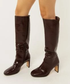 Cult Avenue - Austin High Boot - Chocolate Croc -Outerwear Shop 7be89dd589cf4cefa472e539049ba857 1024x1024