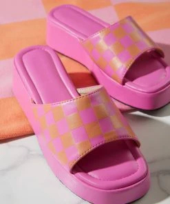 Cult Avenue - Cindy Mule - Pink And Orange Checkerboard -Outerwear Shop 97b71c22ed72467fbb0446e0186fa0f0 1024x1024