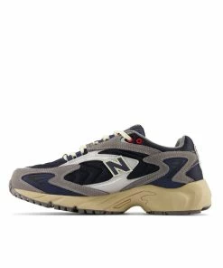 New Balance - 725 Sneaker - Natural Indigo -Outerwear Shop Cropped ml725s 23 1024x1024