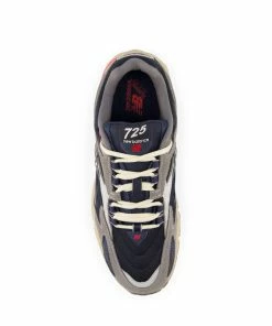 New Balance - 725 Sneaker - Natural Indigo -Outerwear Shop Cropped ml725s 24 1024x1024