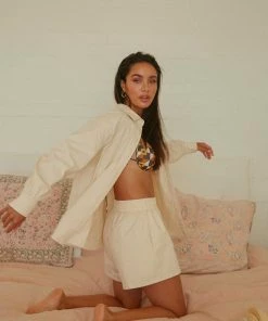 Peppermayo Exclusive - Daydreams Shirt- Creme -Outerwear Shop Isle Escape Ecom Crops 150 1024x1024