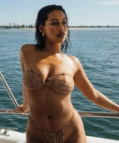 LaHana Swim - Sol Top - Giraffe -Outerwear Shop Lahana Swim Sol Top 2 1024x1024