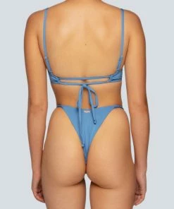 LaHana Swim - Felix Top - Air Blue -Outerwear Shop Lahana felix blue back 6535aaea 84d0 416a bce3 59ffc29536b0 1024x1024