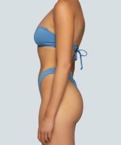 LaHana Swim - Romeo Top - Air Blue -Outerwear Shop Lahana romeo blue side bc3c1e23 7f52 48b7 bdfe 972f9a26d849 1024x1024