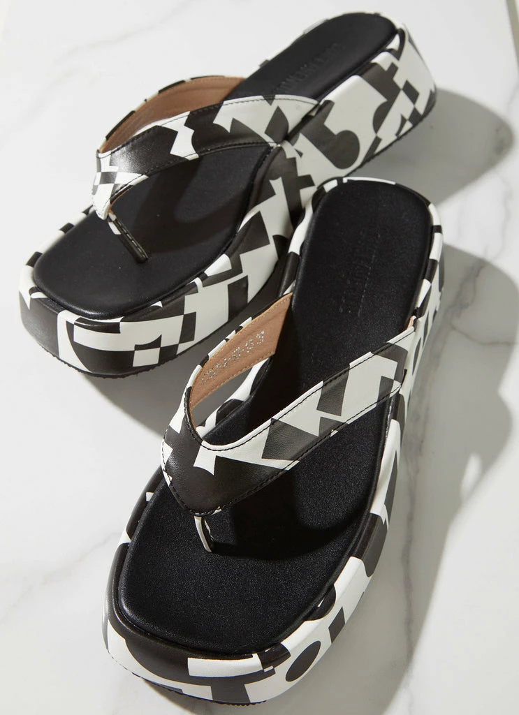Cult Avenue - Minelli Sandals - Black And White Geo 6 Cult Avenue - Minelli Sandals - Black And White Geo - Image 4
