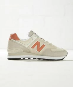 New Balance - 574 Sneaker - Calm Taupe 12 New Balance - 574 Sneaker - Calm Taupe -Outerwear Shop NB 5742 1024x1024