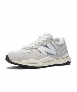 New Balance - 574 Sneaker - Nimbus Cloud -Outerwear Shop PM NB 05.07 2 1 1024x1024