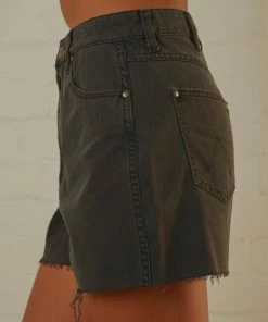 Wrangler - Hi Bells Short - Black Rock 10 Wrangler - Hi Bells Short - Black Rock -Outerwear Shop Peppermayo Jenaya 7.2.22 P5 50 1024x1024