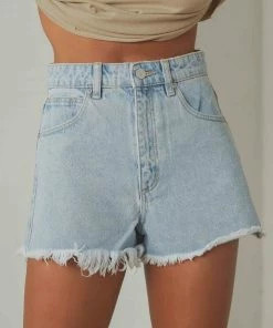 Abrand - A High Relaxed Shorts - Esmeralda -Outerwear Shop Peppermayo Jenaya 7.4.21 P7 2 1024x1024