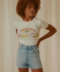 Levi's Levi's - Ribcage Short - Bernal Frost 9 Levi's Levi's - Ribcage Short - Bernal Frost -Outerwear Shop Peppermayo Jenaya 8.12.21 P5 Lee Shorts 62 1024x1024