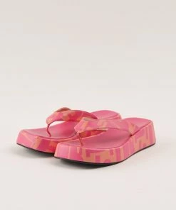 Cult Avenue - Minelli Sandals - Sunset Geo -Outerwear Shop Shoes Reshoot 16 1024x1024