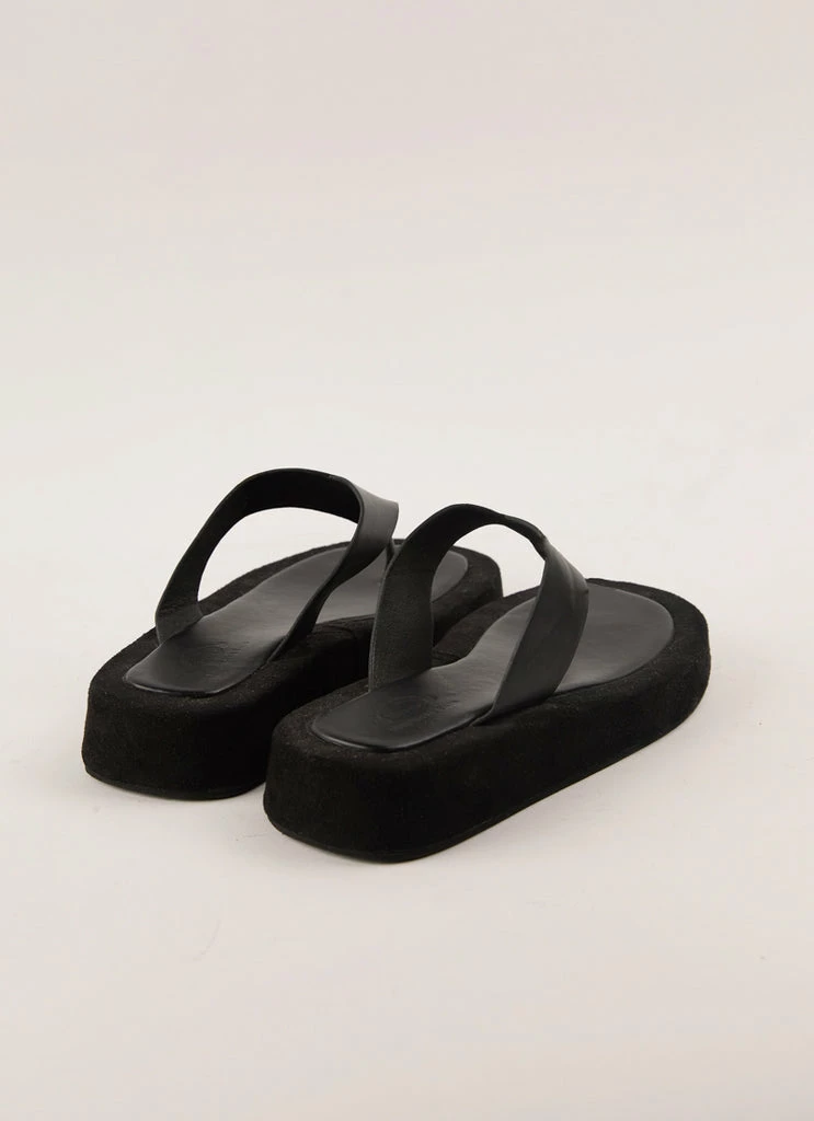 Cult Avenue - Style Muse Sandal - Black 6 Cult Avenue - Style Muse Sandal - Black - Image 4