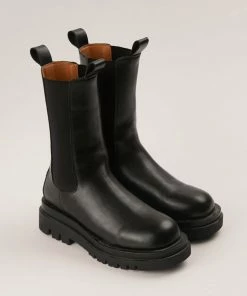 Cult Avenue - Annalise Boot - Black -Outerwear Shop Shoes Reshoot 52 1024x1024