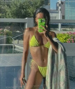 Vacancy Supply - Lagoon String Bottom - Lime -Outerwear Shop VAC SWIM HEATWAVE CROPS LIME 35 e4d56fff 057f 4329 b1c8 ea7702468985 1024x1024