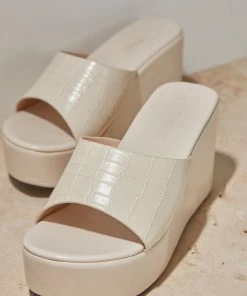 Cult Avenue - Villa Playa Mule Heel - Bone Croc -Outerwear Shop Villa Playa Mule 5 1024x1024