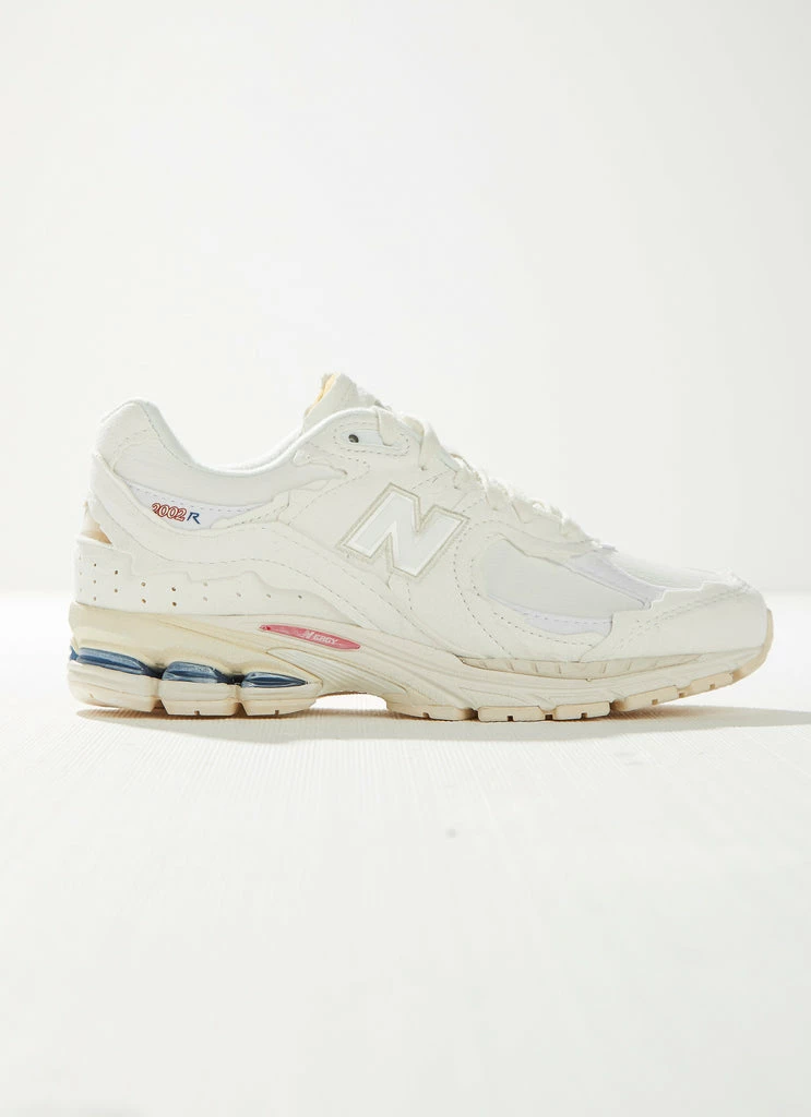 New Balance - 2002R Sneaker - White 7 New Balance - 2002R Sneaker - White - Image 5
