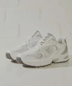 New Balance - 530 Sneaker - White 8 New Balance - 530 Sneaker - White -Outerwear Shop a853750705b147019dddb078dbcd88a1 3353a2e1 03c9 43f3 badf 15c88893581c 1024x1024