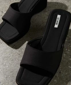 Cult Avenue - Designer Refresh 90s Scuba Mule - Black -Outerwear Shop ac213fb4332e4826933b9efe1184aefe 1024x1024