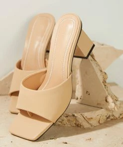 Cult Avenue - Dixie Mule Heel - Beige -Outerwear Shop b30a4c1b96f04973bb78e61637984acd 1024x1024