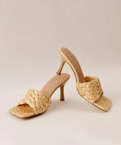 Cult Avenue - Majorca Heel - Natural -Outerwear Shop b5e23751aef14cdbb321fc94dec64890 1024x1024