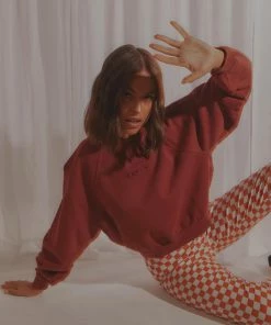 Levi's Levi's - Vintage Raglan Sweater - Madder Brown -Outerwear Shop bec6ba5e5c6f4e3b8b646e52d8e46008 1024x1024