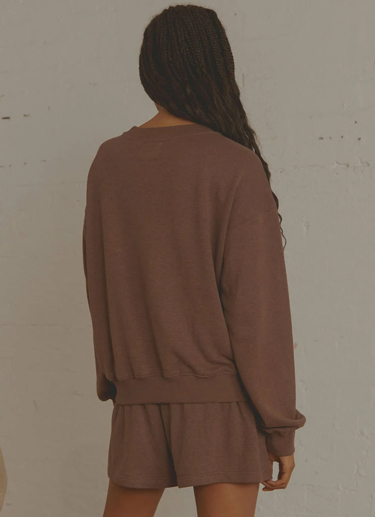 Vacancy Supply - The Essential Crew - Chocolate 7 Vacancy Supply - The Essential Crew - Chocolate - Image 5