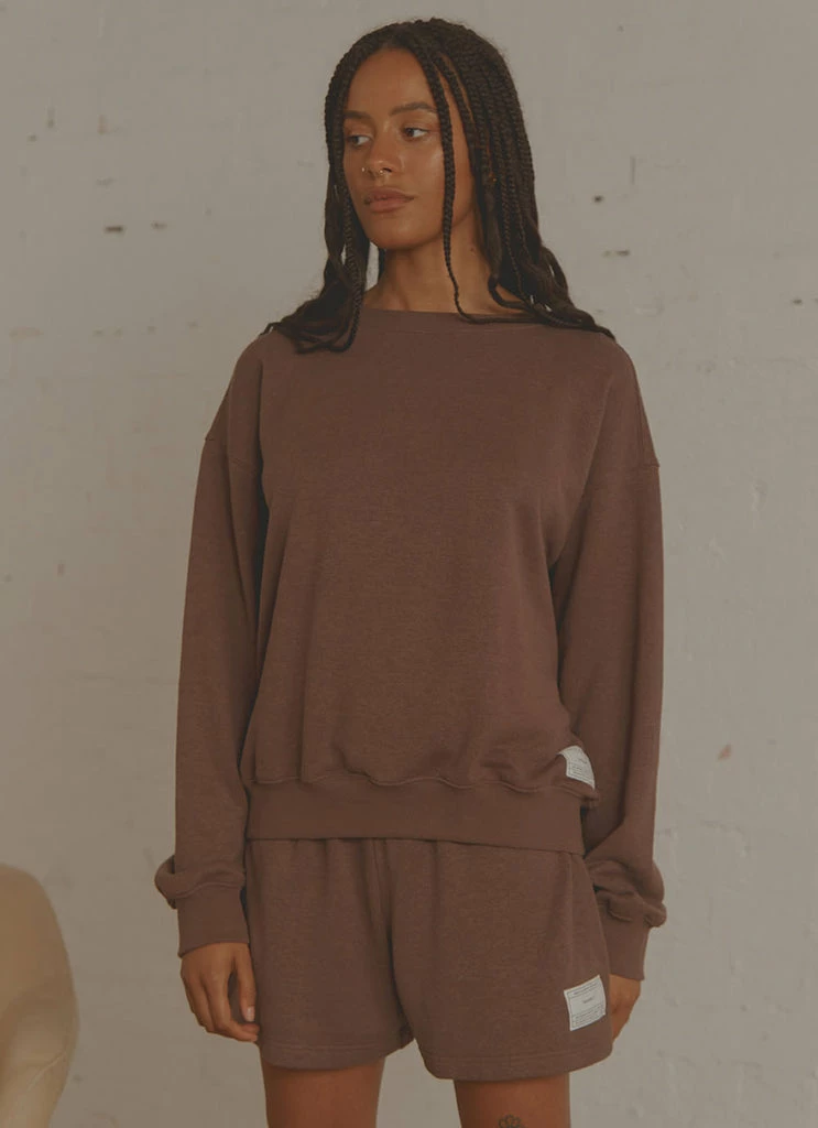 Vacancy Supply - The Essential Crew - Chocolate 4 Vacancy Supply - The Essential Crew - Chocolate - Image 2