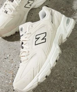 Outerwear Shop 39 New Balance - 530 Sneaker - Moonbeam