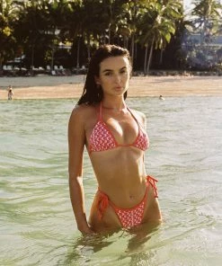 LaHana Swim - Missy Top - Pink Wave -Outerwear Shop e74ce0ec0c1f425492010b62ddcf9af7 1024x1024