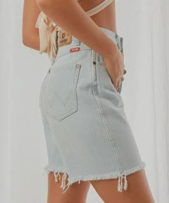 Wrangler - Tyler Wide Short - Clairvoyant -Outerwear Shop ef3c850dd4114636b673b5c2aee1ecf7 1024x1024